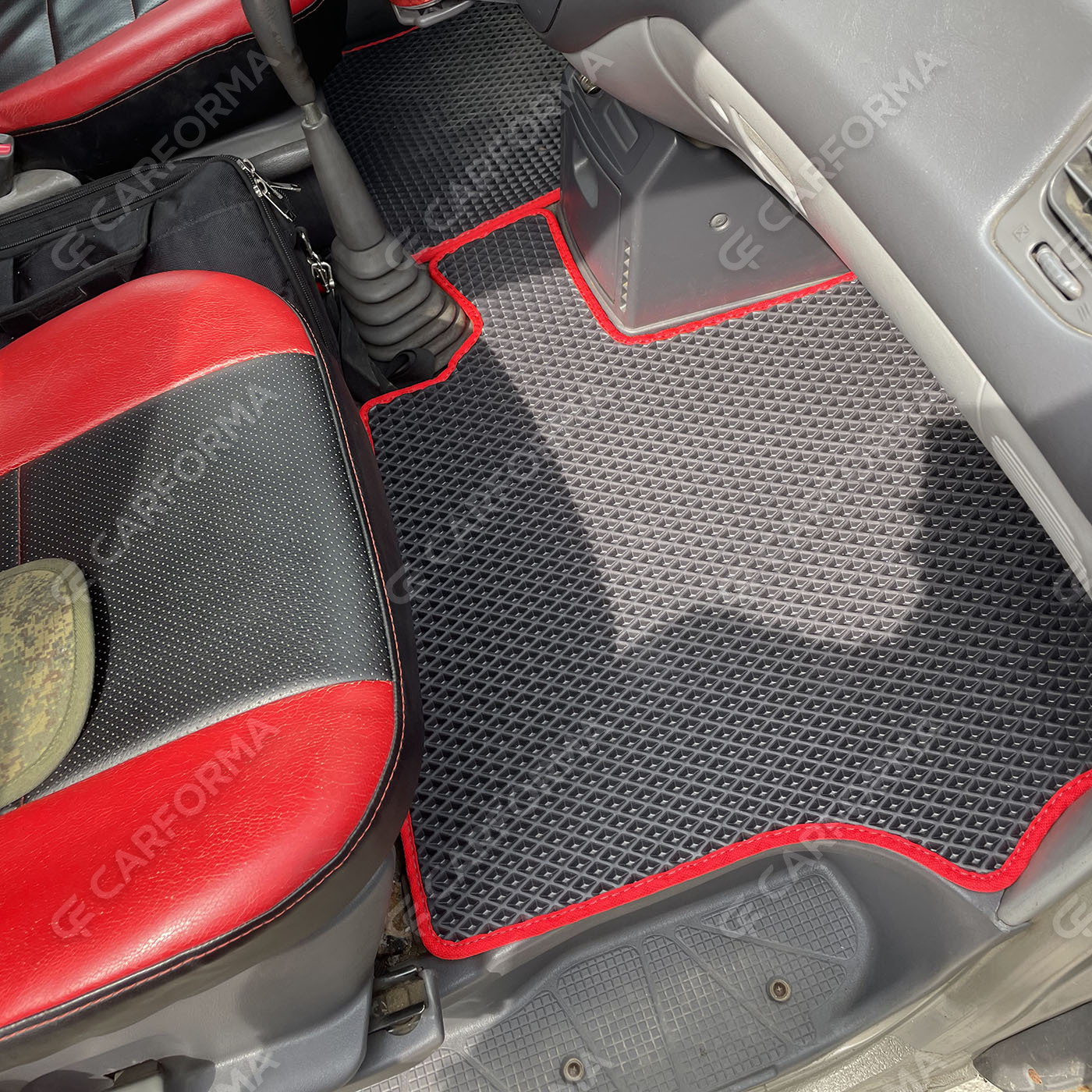 Ворсовые коврики на Mitsubishi Space Gear 1994&nbsp;-&nbsp;2007 в Костроме