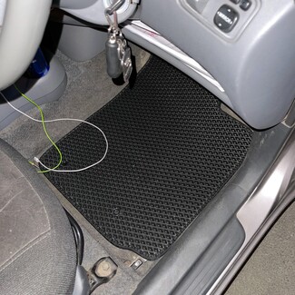 EVA коврики на Toyota Vitz I 1998 - 2005 в Костроме EVA коврики на Toyota Vitz I 1998 - 2005 в Костроме