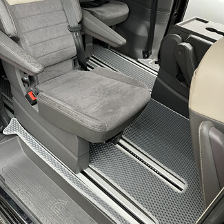 Коврики на Volkswagen Multivan (T7) 2021&nbsp;-&nbsp;2026 в Костроме
