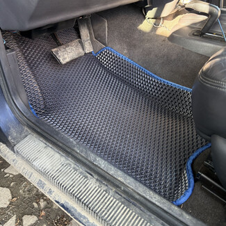 EVA коврики на Jeep Grand Cherokee (ZJ) 1992 - 1999 в Костроме EVA коврики на Jeep Grand Cherokee (ZJ) 1992 - 1999 в Костроме