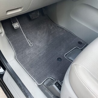 EVA коврики на KIA Carnival III 7 мест 2014 - 2021 в Костроме EVA коврики на KIA Carnival III 7 мест 2014 - 2021 в Костроме