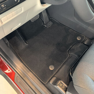 Ворсовые коврики на KIA Carnival IV 7 мест с оттоманками 2020 - 2025 в Костроме Ворсовые коврики на KIA Carnival IV 7 мест с оттоманками 2020 - 2025 в Костроме