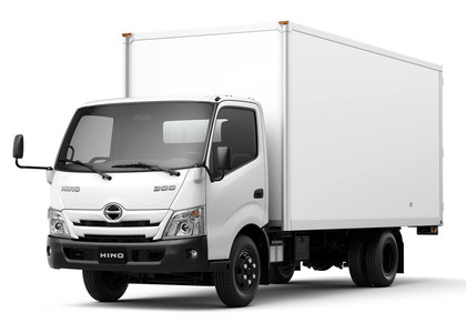 Коврики на Hino 300 II широкая кабина 2011 - 2025 в Костроме